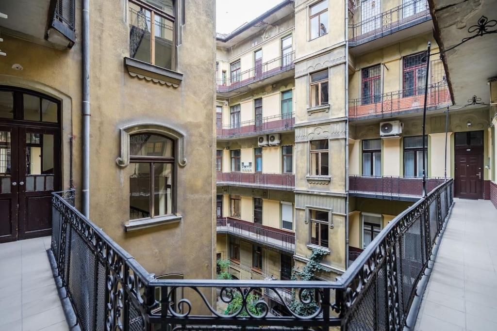 Klauzal Garden City Apartments Будапеща Екстериор снимка