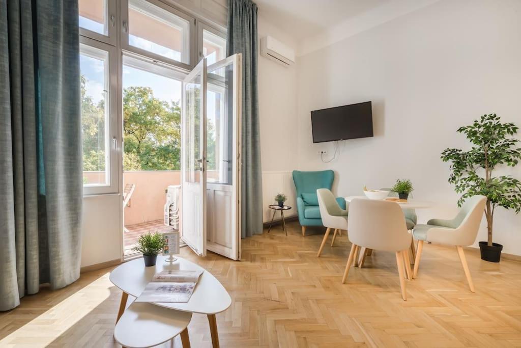 Klauzal Garden City Apartments Будапеща Екстериор снимка