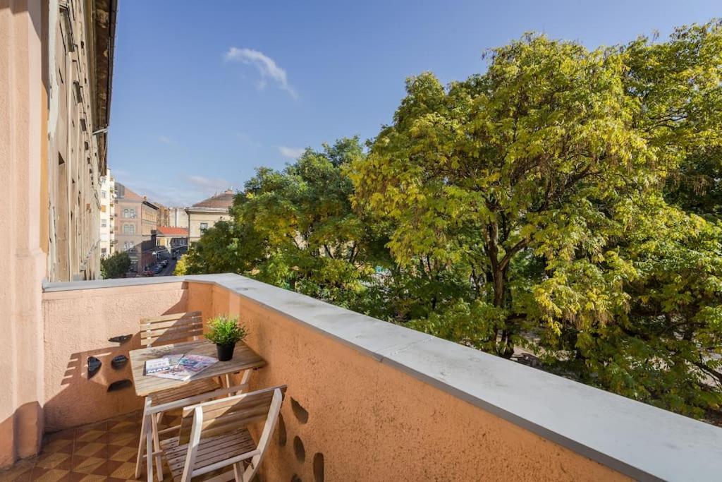 Klauzal Garden City Apartments Будапеща Екстериор снимка